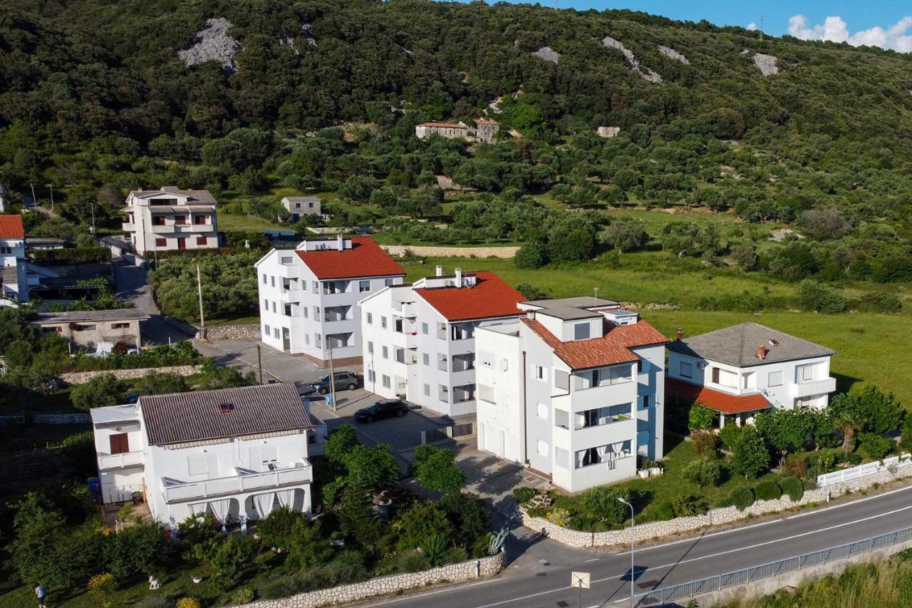 Apartman Belisima Deluxe سوبيتارسكا دراغا المظهر الخارجي الصورة