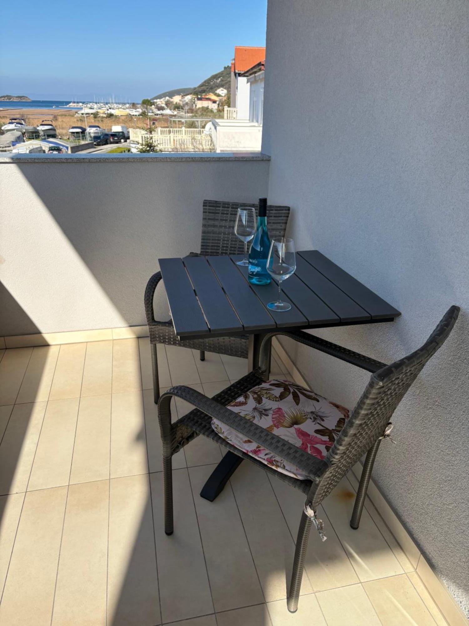 Apartman Belisima Deluxe سوبيتارسكا دراغا المظهر الخارجي الصورة